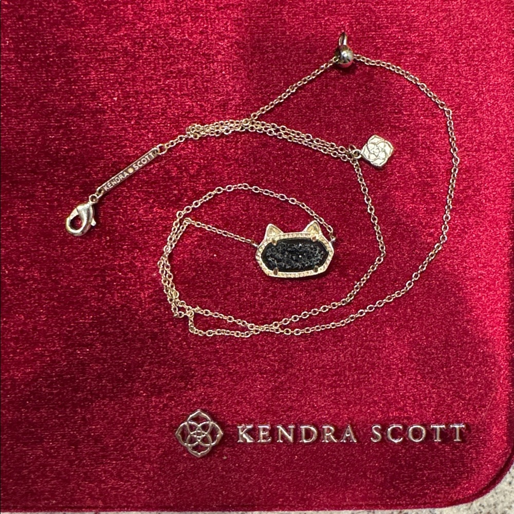 Kendra Scott Silver Necklace with Dark Pendant